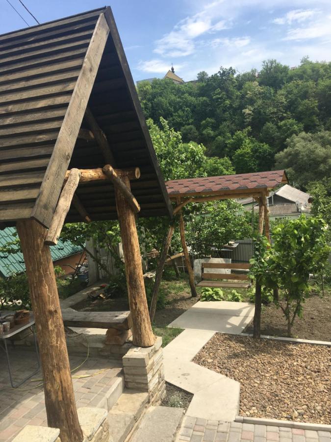 Вулик Будиночок З Двома Окремими Номерами Kamianets-Podilskyi Exterior photo
